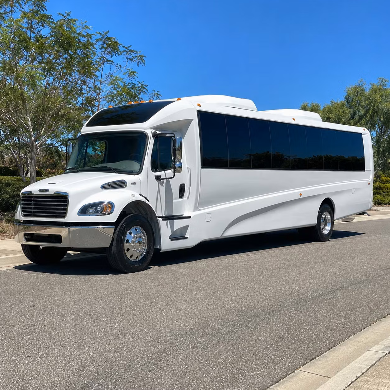 25 passenger minibus