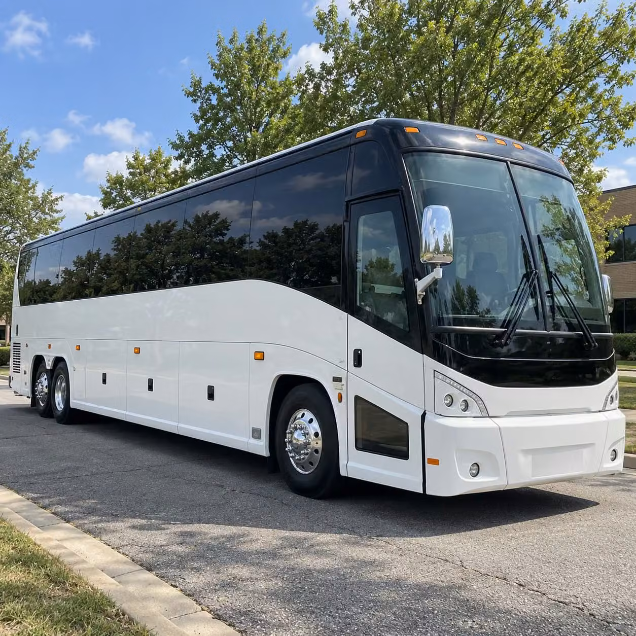 ada accessible field trip bus rentals in honolulu