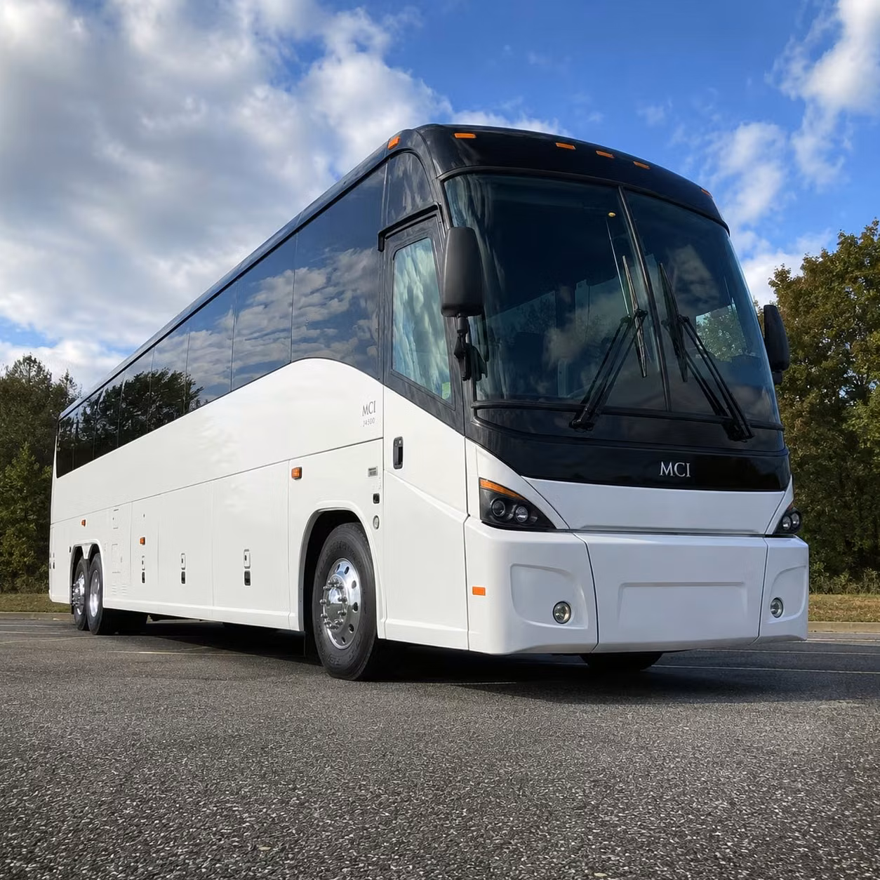charterbusrentalhonoluluhi com helps you move resort and hospitality staff across oahu efficiently