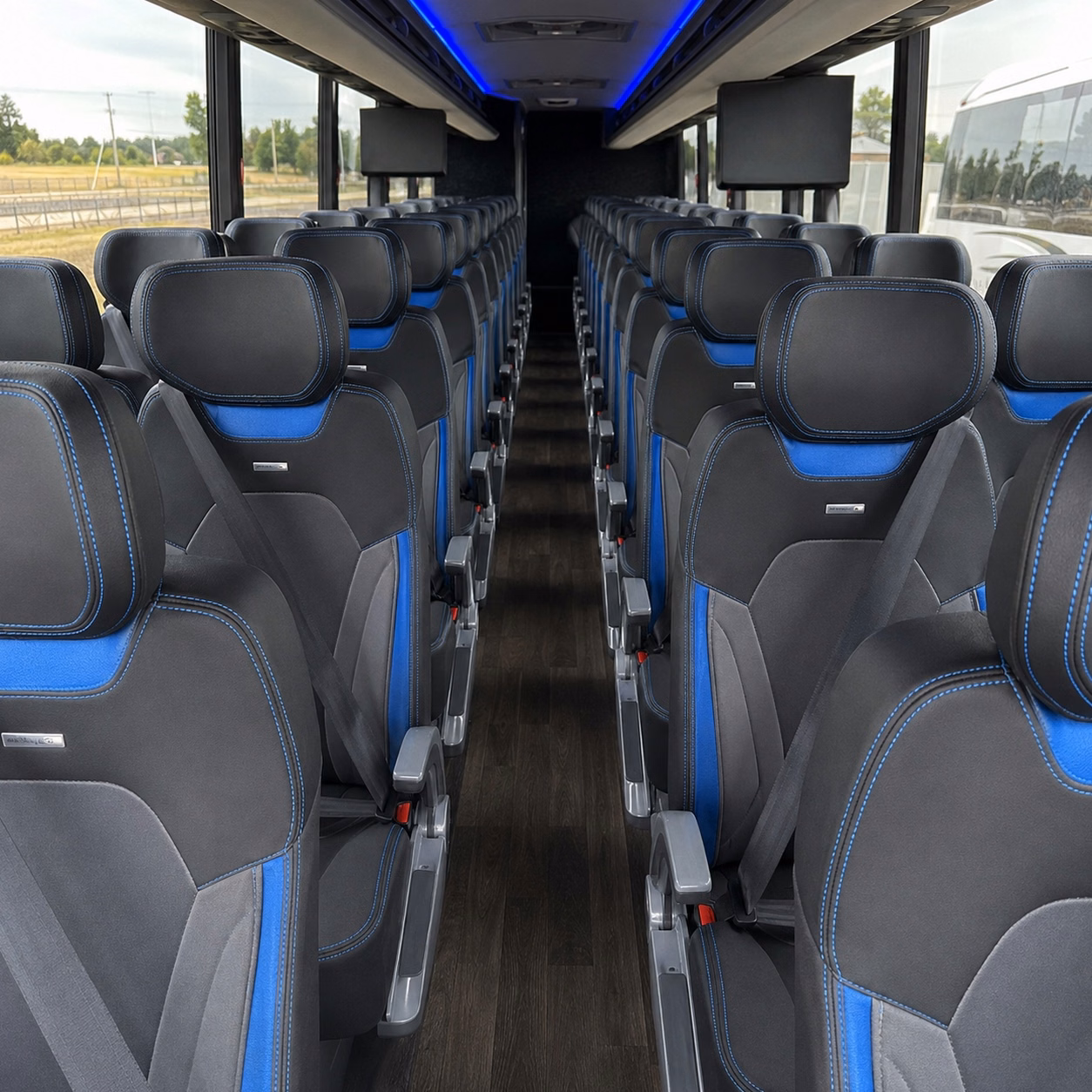 compare bus rentals in honolulu with one online quote
