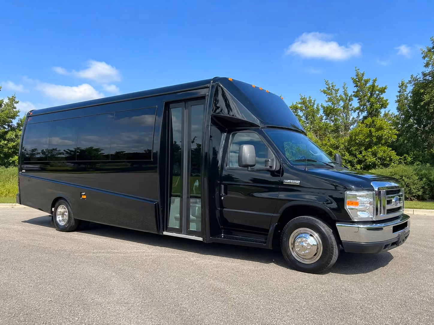 honolulu 18 passenger minibus rental