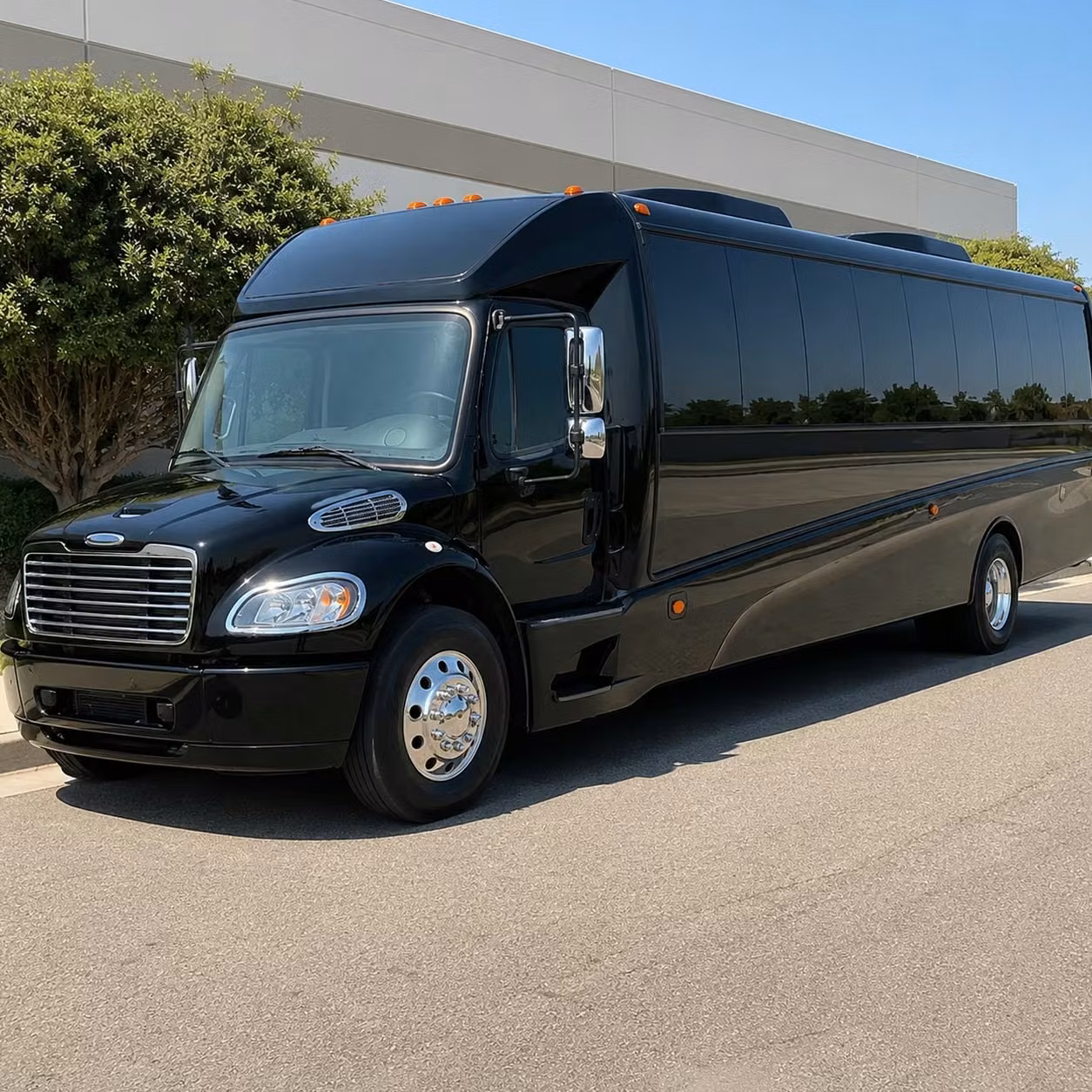 honolulu 30 passenger minibus rental
