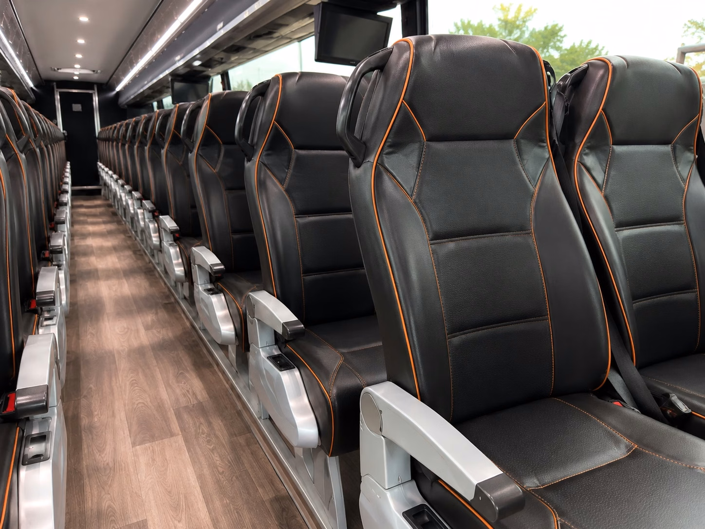 honolulu charter bus rentals for high school sports tournaments and athletic events
